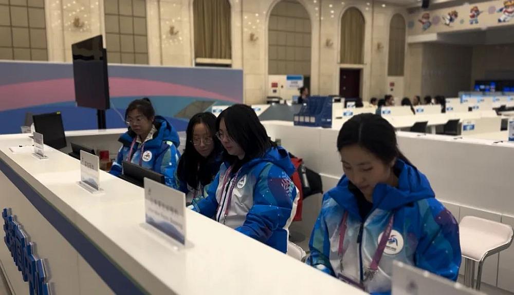 亞冬會(huì)主媒體中心正式啟動(dòng)，首日迎客亮點(diǎn)紛呈